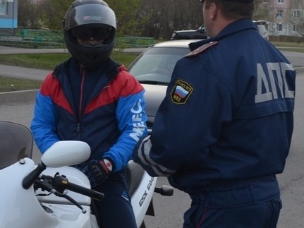 Госавтоинспекция Саратова обращается к родителям юных водителей мототранспортных средств!.
